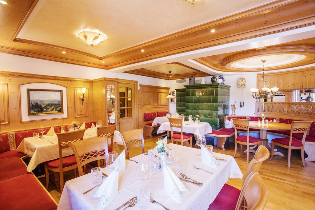 Gasthaus Zum Kreuz แซงค์ทมาร์เงน ภายนอก รูปภาพ